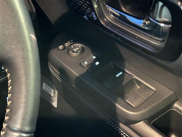 Ｎ－ＢＯＸカスタム ターボコーディネートスタイル　Ｎ－ＢＯＸ専用９インチＨｏｎｄａＣＯＮＮＥＣＴナビ／フルセグＴＶ／Ｂｌｕｅｔｏｏｔｈ／ＣＤ／ＤＶＤ再生／ミュージックサーバー／ＡｐｐｌｅＣａｒＰｌａｙ／ＡｎｄｒｏｉｄＡｕｔｏ／ＨｏｎｄａＳＥＮＳＩＮＧ（13枚目）