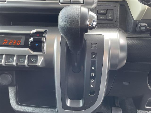 クロスビー ハイブリッドＭＸ　社外ナビ（ＣＮ－ＲＥ０４ＷＤ）ＡＭ／ＦＭ／ＣＤ／ＤＶＤ／Ｂｌｕｅｔｏｏｔｈ／フルセグテレビ／バックカメラ／ＥＴＣ／パドルシフト／電動格納ミラー／シートヒーター（Ｄ席＋Ｎ席）／純正マット／横滑り防止（8枚目）