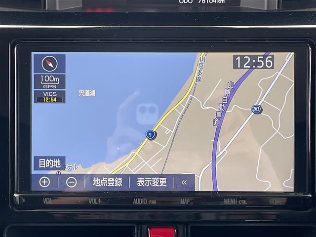 ルーミー カスタムＧ－Ｔ　純正９インチナビ（ＡＭ／ＦＭ／ＣＤ／Ｂｌｕｅｔｏｏｔｈ）／フルセグテレビ／両側パワースライドドア／オートマチックハイビーム／クルーズコントロール／コーナーセンサー／ビルドインＥＴＣ／横滑り防止（4枚目）