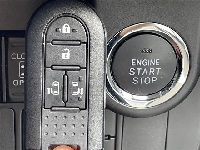 ルーミー カスタムＧ－Ｔ　純正９インチナビ（ＡＭ／ＦＭ／ＣＤ／Ｂｌｕｅｔｏｏｔｈ）／フルセグテレビ／両側パワースライドドア／オートマチックハイビーム／クルーズコントロール／コーナーセンサー／ビルドインＥＴＣ／横滑り防止（17枚目）