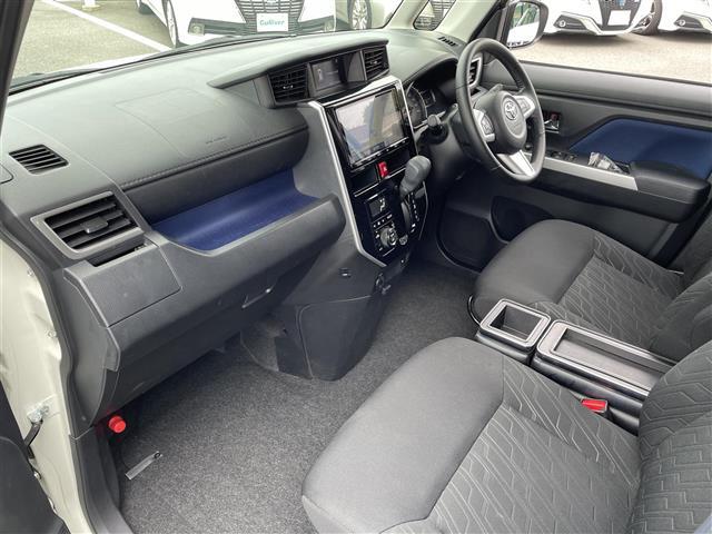 ルーミー カスタムＧ－Ｔ　純正９インチナビ（ＡＭ／ＦＭ／ＣＤ／Ｂｌｕｅｔｏｏｔｈ）／フルセグテレビ／両側パワースライドドア／オートマチックハイビーム／クルーズコントロール／コーナーセンサー／ビルドインＥＴＣ／横滑り防止（25枚目）