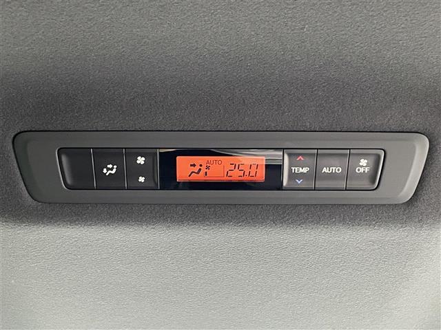 ノア Ｓｉ　ダブルバイビーＩＩＩ　社外ナビ／フルセグテレビ／ＡＭ／ＦＭ／ＣＤ／Ｂｌｕｅｔｏｏｔｈ／オートハイビーム／クルーズコントロール／レーンアシスト／コーナーセンサー／両側パワスラ／ＥＴＣ／横滑り防止装置／電動格納ミラー（19枚目）