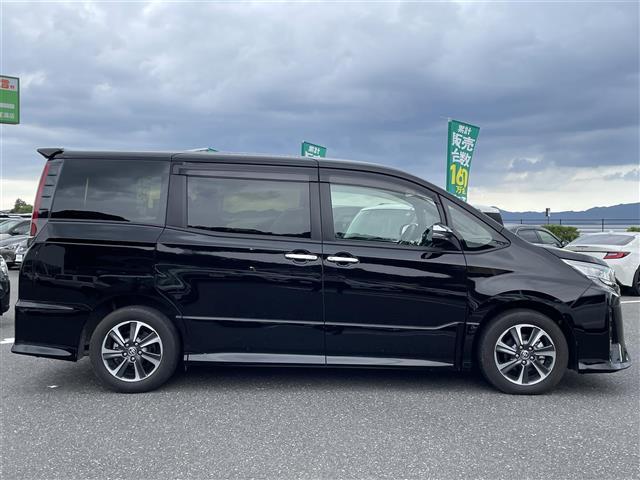 ノア Ｓｉ　ダブルバイビーＩＩＩ　社外ナビ／フルセグテレビ／ＡＭ／ＦＭ／ＣＤ／Ｂｌｕｅｔｏｏｔｈ／オートハイビーム／クルーズコントロール／レーンアシスト／コーナーセンサー／両側パワスラ／ＥＴＣ／横滑り防止装置／電動格納ミラー（32枚目）