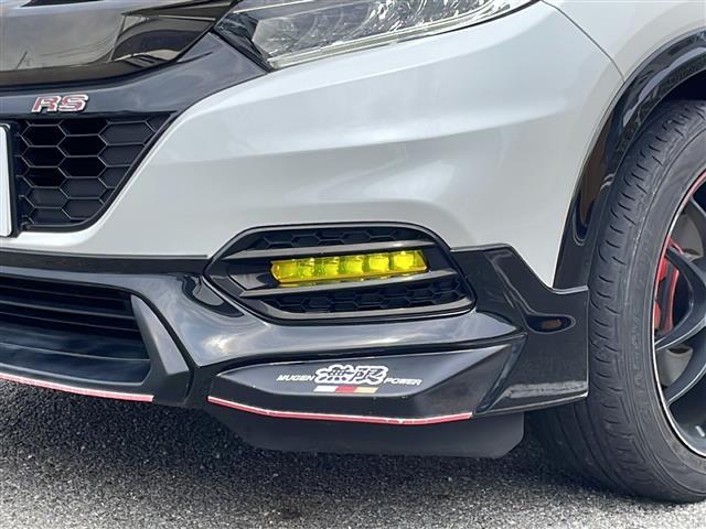 ヴェゼル ハイブリッドＲＳ・ホンダセンシング　無限フロアマット／無限シフトノブ／無限ドアバイザー／柿本改マフラー／前後ドラレコ／ナビ／バックカメラ／ＥＴＣ（35枚目）