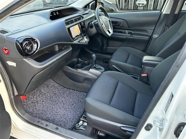 アクア Ｓ　トヨタセーフティセンス☆純正ナビ☆ＣＤ／ワンセグＴＶ／Ｂｌｕｅｔｏｏｔｈ☆バックカメラ☆オートライト☆オートマチックハイビーム　☆ＬＤＡ☆スマートキー☆スペアキー　☆プッシュスタート（22枚目）