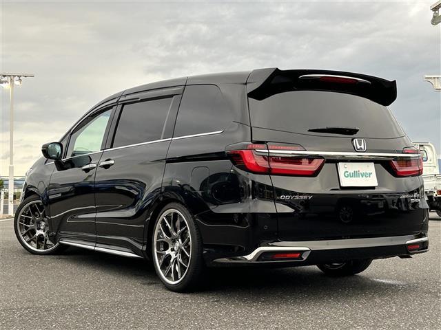 オデッセイハイブリッド ｅ：ＨＥＶアブソルート・ＥＸ　１オーナー／純正１０型ナビ／全周囲カメラ／ＴＥＩＮ車高調／マーベリック２０インチＡＷ／フリップダウン／デジタルインナーミラー／両側パワースライドドア／シーケンシャルランプ／ハンズフリーパワーゲート（36枚目）