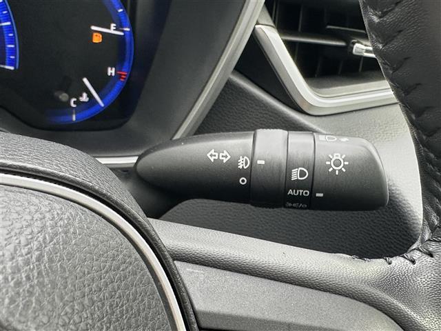 カローラスポーツ ハイブリッドＧ　Ｚ　純正ディスプレイオーディオ（ナビ有）（ＡＭ／ＦＭ／ＵＳＢ／ＢＴ／Ｍｉｒａ　Ｃａｓｔ）／フルセグテレビ／バックカメラ／ビルトインＥＴＣ／ドライブレコーダー前後／前席シートヒーター／衝突軽減ブレーキ（13枚目）