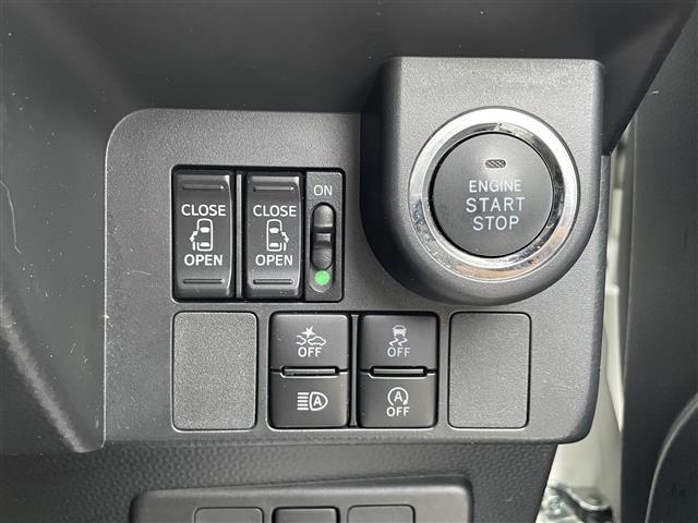 ルーミー カスタムＧ　純正ナビ（ＡＭ／ＦＭ／Ｂｌｕｅｔｏｏｔｈ／ＣＤ／ＤＶＤ）／フルセグテレビ／全方位カメラ／両側パワースライドドア／クルーズコントロール／コーナーセンサー／純正アルミホイール／オートマチックハビーム（15枚目）
