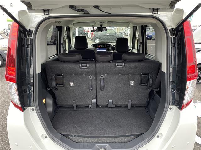 ルーミー カスタムＧ　純正ナビ（ＡＭ／ＦＭ／Ｂｌｕｅｔｏｏｔｈ／ＣＤ／ＤＶＤ）／フルセグテレビ／全方位カメラ／両側パワースライドドア／クルーズコントロール／コーナーセンサー／純正アルミホイール／オートマチックハビーム（26枚目）