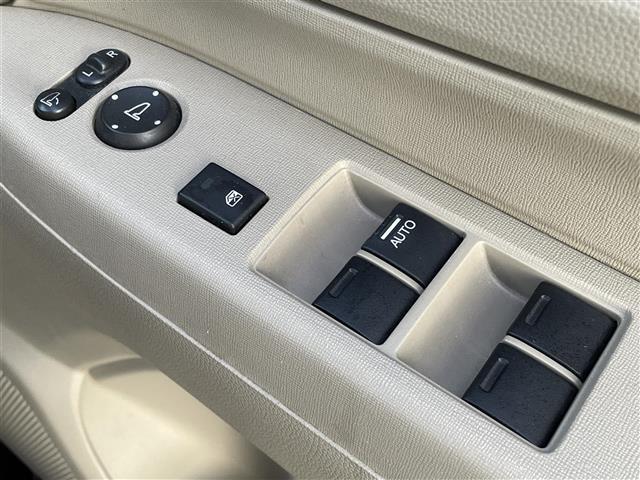 Ｎ－ＷＧＮ Ｇ　プッシュスタート／スマートキー／ＣＤ／ＦＭ／ＡＭ／ＡＵＸ／オートエアコン／パワーステアリング／パワーウィンドウ／アイドリングストップ／横滑り防止／純正フロアマット／ドアバイザー（13枚目）