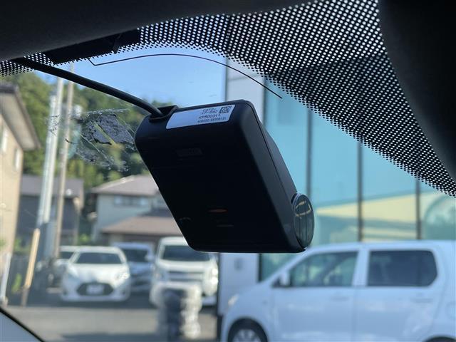 デミオ ＸＤテーラードブラウン　純正ナビ／フルセグＴＶ／Ｂｌｕｅｔｏｏｔｈ接続／ＣＤ／ＤＶＤ再生／ＳＤミュージックサーバー／バックカメラ／スマートブレーキサポート／レーダークルーズコントロール／誤発進抑制制御／オートワイパー（15枚目）