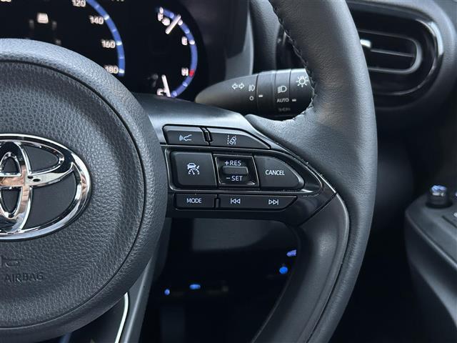 ヤリスクロス ハイブリッドＺ　４ＷＤ／純正ナビ（Ｂｌｕｅｔｏｏｔｈ／フルセグＴＶ）／全周囲カメラ／追従型クルーズコントロール／オートマチックハイビーム／ドラレコ前後／パワーシート／シートヒーター／ヘッドアップディスプレイ（10枚目）