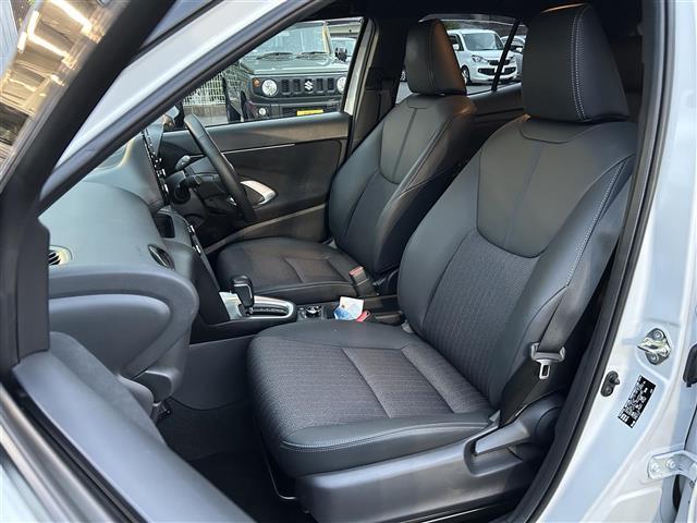 ヤリスクロス ハイブリッドＺ　４ＷＤ／純正ナビ（Ｂｌｕｅｔｏｏｔｈ／フルセグＴＶ）／全周囲カメラ／追従型クルーズコントロール／オートマチックハイビーム／ドラレコ前後／パワーシート／シートヒーター／ヘッドアップディスプレイ（21枚目）