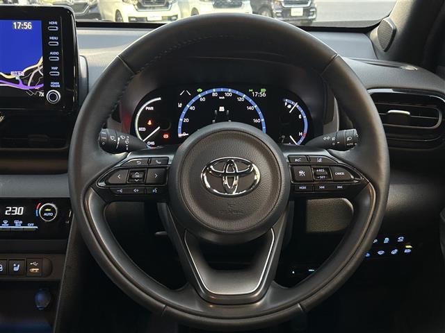 ヤリスクロス ハイブリッドＺ　４ＷＤ／純正ナビ（Ｂｌｕｅｔｏｏｔｈ／フルセグＴＶ）／全周囲カメラ／追従型クルーズコントロール／オートマチックハイビーム／ドラレコ前後／パワーシート／シートヒーター／ヘッドアップディスプレイ（26枚目）