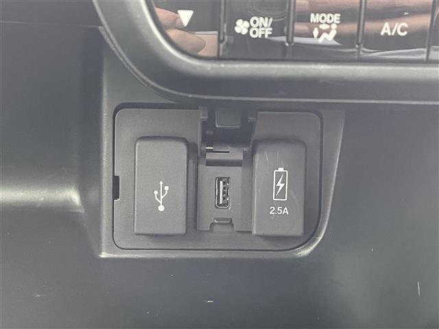 Ｎ－ＢＯＸカスタム Ｌ　レーダークルーズ／ホンダセンシング／両側パワースライドドア／社外ナビ／バックカメラ／フルセグＴＶ／Ｂｌｕｅｔｏｏｔｈ接続／ＥＴＣ／社外ドライブレコーダー／純正１４インチアルミホイール／ＬＥＤ（15枚目）