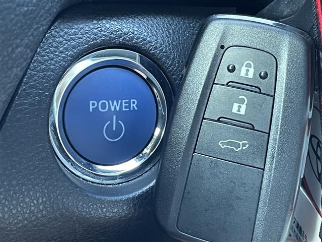 ＲＡＶ４ ハイブリッドＧ　純正ＳＤナビ／フルセグテレビ／ＣＤ／ＤＶＤ／Ｂｌｕｅｔｏｏｔｈ／ＨＤＭＩ／ＥＴＣ／追従型クルーズコントロール／電動リアゲート／レザーシート／シートヒーター／ハンドルヒーター／パワーシート／ルーフレール（15枚目）