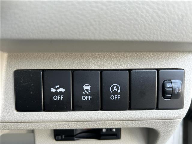 アルトラパン Ｌ　純正ナビ（ＣＮ－Ｅ２０３Ｚ）／取扱い説明書（車／ナビ）／ワンセグテレビ／プッシュスタート／衝突軽減システム／スマートキー／アイドリングストップ／純正フロアマット／ＥＴＣ／パワーステアリング／（9枚目）