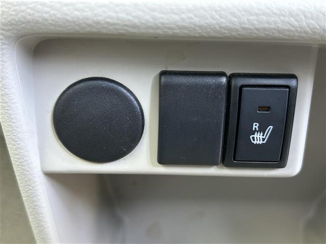 アルトラパン Ｌ　純正ナビ（ＣＮ－Ｅ２０３Ｚ）／取扱い説明書（車／ナビ）／ワンセグテレビ／プッシュスタート／衝突軽減システム／スマートキー／アイドリングストップ／純正フロアマット／ＥＴＣ／パワーステアリング／（12枚目）