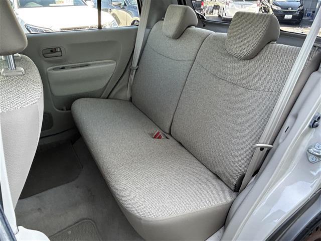 アルトラパン Ｌ　純正ナビ（ＣＮ－Ｅ２０３Ｚ）／取扱い説明書（車／ナビ）／ワンセグテレビ／プッシュスタート／衝突軽減システム／スマートキー／アイドリングストップ／純正フロアマット／ＥＴＣ／パワーステアリング／（26枚目）