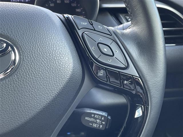 Ｃ－ＨＲ Ｇ　モード　ネロ　セーフティプラス　ワンオーナー／取扱い説明書（車／ナビ）／純正ナビ（ＡＭ／ＦＭ／Ｂｌｕｅｔｏｏｔｈ）／追従型クルーズコントロール／全周囲カメラ／ハーフレザー／シートヒーター／純正フロアマット／コーナーセンサー（11枚目）