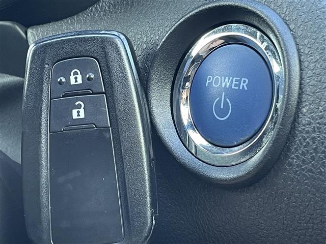 Ｃ－ＨＲ Ｇ　モード　ネロ　セーフティプラス　ワンオーナー／取扱い説明書（車／ナビ）／純正ナビ（ＡＭ／ＦＭ／Ｂｌｕｅｔｏｏｔｈ）／追従型クルーズコントロール／全周囲カメラ／ハーフレザー／シートヒーター／純正フロアマット／コーナーセンサー（16枚目）