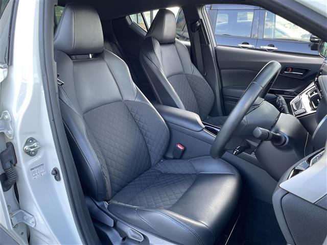 Ｃ－ＨＲ Ｇ　モード　ネロ　セーフティプラス　ワンオーナー／取扱い説明書（車／ナビ）／純正ナビ（ＡＭ／ＦＭ／Ｂｌｕｅｔｏｏｔｈ）／追従型クルーズコントロール／全周囲カメラ／ハーフレザー／シートヒーター／純正フロアマット／コーナーセンサー（20枚目）