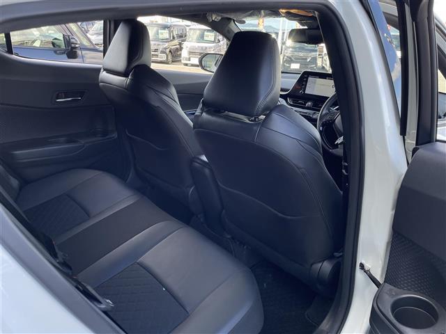 Ｃ－ＨＲ Ｇ　モード　ネロ　セーフティプラス　ワンオーナー／取扱い説明書（車／ナビ）／純正ナビ（ＡＭ／ＦＭ／Ｂｌｕｅｔｏｏｔｈ）／追従型クルーズコントロール／全周囲カメラ／ハーフレザー／シートヒーター／純正フロアマット／コーナーセンサー（21枚目）