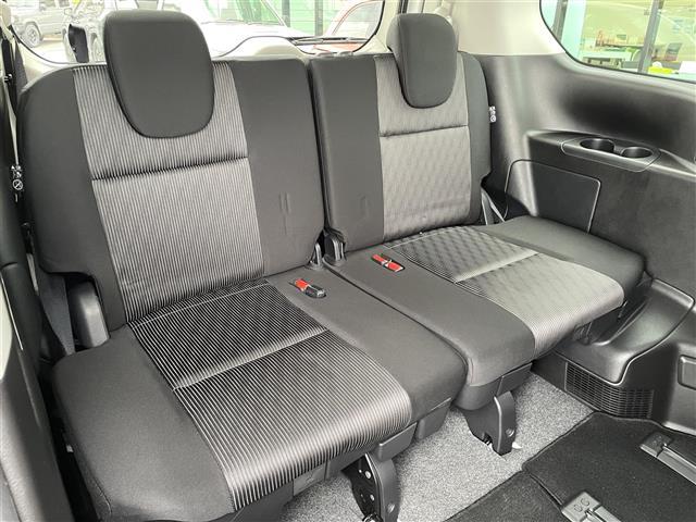セレナ ｅ－パワー　ハイウェイスターＶ　取扱い説明書／純正ナビ／Ｂｌｕｅｔｏｏｔｈ／フルセグテレビ／ＡＭ／ＦＭ／ＵＳＢ／ＣＤ／ＤＶＤ／フリップダウンモニター／全周囲カメラ／クルーズコントロール／ＷＡＣ／両側パワースライドドア／横滑り防止（24枚目）