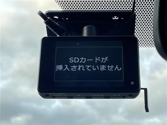 アクア S 純正ナビ(Bluetooth・AM・FM・CD)/ETC/ドライブレコーダー/ウィンカーミラー/ドアバイザー/ABS/横滑り防止装置/ステアリングスイッチ/ECOモード/EVモード/禁煙車/取扱説明書(6枚目)