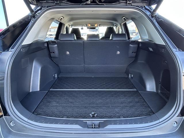 ＲＡＶ４ Ｇ　Ｚパッケージ　純ナビ／全方位カメラ／前後ドラレコ／ビルトインＥＴＣ／ステアリングヒーター／パワーバックドア／シートヒーター／追従型クルーズコントロール／デジタルインナーミラー／ＡＶＥＮＴＵＲＡ１７インチＡＷ（29枚目）