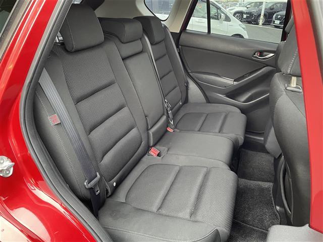 CX-5 25S Lパッケージ 純正ナビ・フルセグTV・バック・サイドカメラ・4WD・ブラインドスポットモニター・レーダークルコン・コーナーセンサー・レーンキープアシスト・パドルシフト・SCBS・純正フロアマット・ETC・取扱説明書(22枚目)