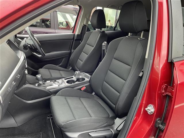 CX-5 25S Lパッケージ 純正ナビ・フルセグTV・バック・サイドカメラ・4WD・ブラインドスポットモニター・レーダークルコン・コーナーセンサー・レーンキープアシスト・パドルシフト・SCBS・純正フロアマット・ETC・取扱説明書(24枚目)