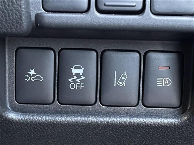 デイズルークス ハイウェイスター Xターボ 純正SDナビ・フルセグテレビ・アラウンドビューモニター・衝突軽減ブレーキ・レーンキープアシススト・パワースライドドア・LEDヘッドライト・オートライト・プッシュスタート・ドアバイザー・ETC・純正AW(16枚目)