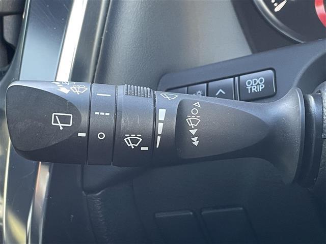 アルファード 2.5S タイプゴールド 純正ナビ・フルセグテレビ・バックカメラ・フリップダウン・両側パワースライドドア・パワーバックドア・プリクラッシュ・レーダークルーズ・ブラインドスポットモニター・デジタルインナーミラー・ETC・純正AW(16枚目)