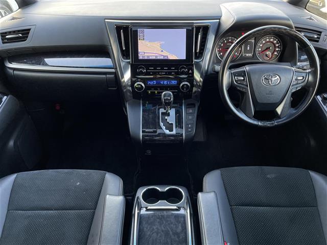 アルファード 2.5S タイプゴールド 純正ナビ・フルセグテレビ・バックカメラ・フリップダウン・両側パワースライドドア・パワーバックドア・プリクラッシュ・レーダークルーズ・ブラインドスポットモニター・デジタルインナーミラー・ETC・純正AW(42枚目)