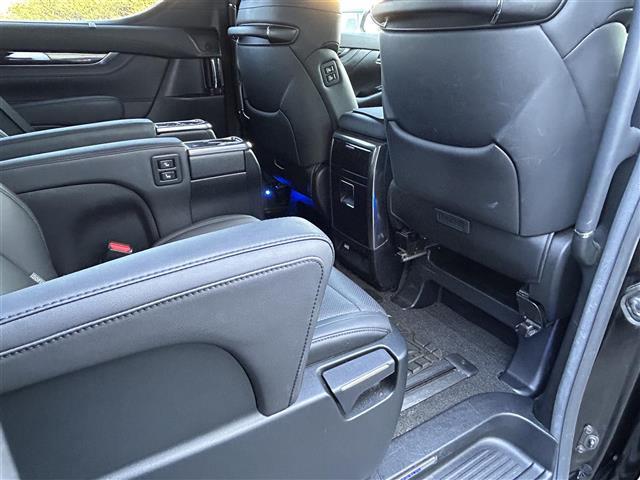 アルファード 2.5S Cパッケージ 純生ナビ・フリップダウンモニター・両側パワスラ・レーダークルコン・プリクラッシュ・クリアランスソナー・ブラインドスポットモニター・ドラレコ前後・シートヒーター・メモリシート・パーキングサポートブレーキ(19枚目)