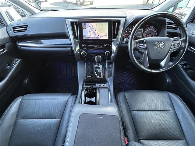 アルファード 2.5S Cパッケージ 純生ナビ・フリップダウンモニター・両側パワスラ・レーダークルコン・プリクラッシュ・クリアランスソナー・ブラインドスポットモニター・ドラレコ前後・シートヒーター・メモリシート・パーキングサポートブレーキ(42枚目)