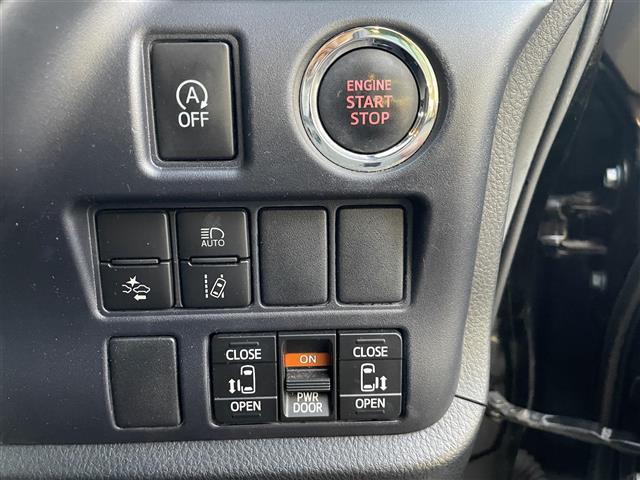 ヴォクシー ＺＳ　煌ＩＩ　純正９インチナビ・フルセグテレビ・バックカメラ・フリップダウンモニター・衝突軽減ブレーキ・レーンキープアシススト・両側パワースライドドア・スペアスマートキー・ビルトインＥＴＣ・純正１６インチアルミ（12枚目）