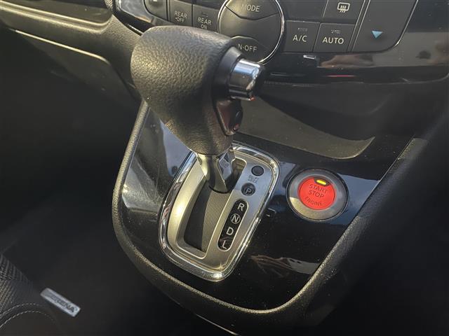 セレナ ハイウェイスターＧ　Ｓ－ＨＶアドバンスドセーフティ　純正ＨＤＤナビ／全周囲カメラ／両側パワースライドドア／１００Ｖ充電／純正アルミホイール／社外アルミホイールスタッドレスタイヤ／フルセグＴＶ／前後コーナーセンサー／衝突被害軽減システム／ＥＴＣ（7枚目）