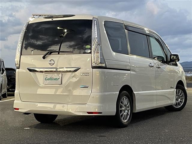 セレナ ハイウェイスターＧ　Ｓ－ＨＶアドバンスドセーフティ　純正ＨＤＤナビ／全周囲カメラ／両側パワースライドドア／１００Ｖ充電／純正アルミホイール／社外アルミホイールスタッドレスタイヤ／フルセグＴＶ／前後コーナーセンサー／衝突被害軽減システム／ＥＴＣ（29枚目）