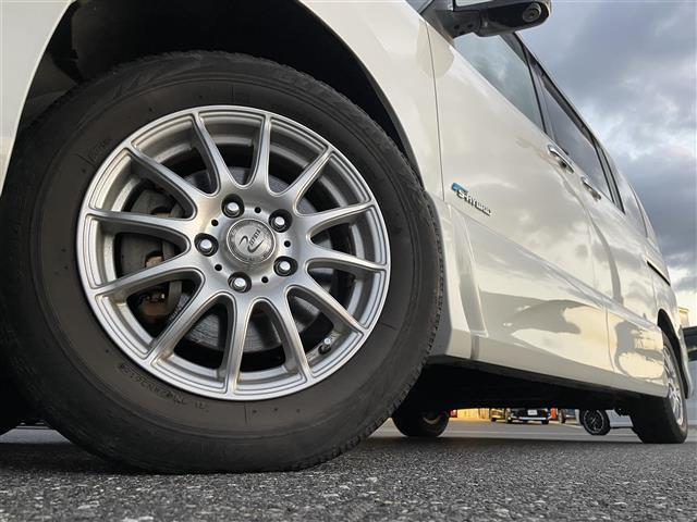 セレナ ハイウェイスターＧ　Ｓ－ＨＶアドバンスドセーフティ　純正ＨＤＤナビ／全周囲カメラ／両側パワースライドドア／１００Ｖ充電／純正アルミホイール／社外アルミホイールスタッドレスタイヤ／フルセグＴＶ／前後コーナーセンサー／衝突被害軽減システム／ＥＴＣ（38枚目）