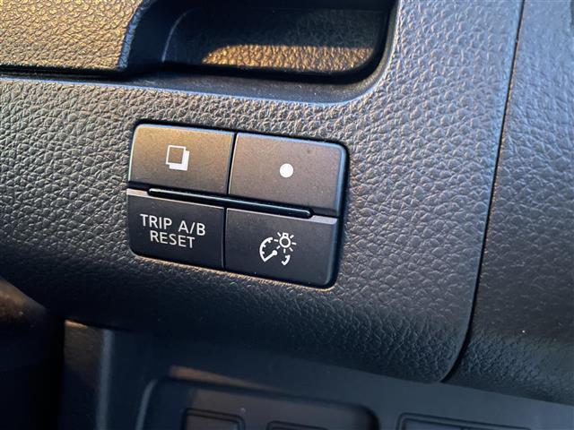 セレナ ハイウェイスターＧ　Ｓ－ＨＶアドバンスドセーフティ　純正ＨＤＤナビ／全周囲カメラ／両側パワースライドドア／１００Ｖ充電／純正アルミホイール／社外アルミホイールスタッドレスタイヤ／フルセグＴＶ／前後コーナーセンサー／衝突被害軽減システム／ＥＴＣ（39枚目）