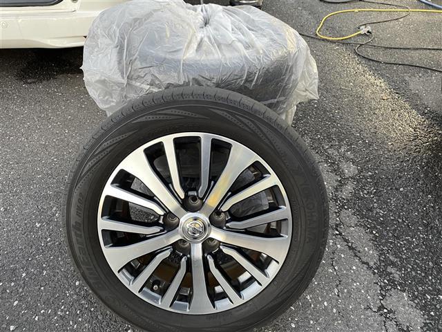 セレナ ハイウェイスターＧ　Ｓ－ＨＶアドバンスドセーフティ　純正ＨＤＤナビ／全周囲カメラ／両側パワースライドドア／１００Ｖ充電／純正アルミホイール／社外アルミホイールスタッドレスタイヤ／フルセグＴＶ／前後コーナーセンサー／衝突被害軽減システム／ＥＴＣ（41枚目）