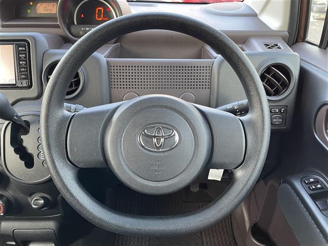 スペイド Ｆ　純正ナビ（フルセグＴＶ・ＢＴ・ＣＤ・ＦＭ・ＡＭ）・バックカメラ・パワースライドドア・衝突被害軽減システム・レーンキープアシスト・ヘッドライトレベライザー・横滑り防止装置・電格ウィンカーミラー・ＥＴＣ（4枚目）