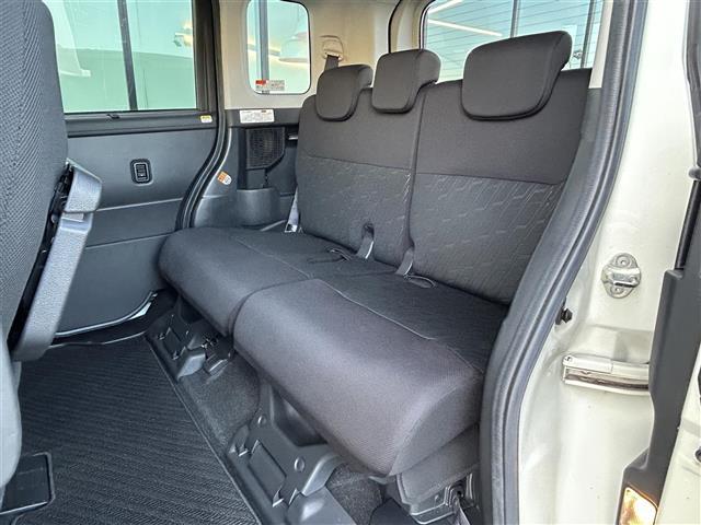 タンク カスタムＧ　Ｓ　取扱説明書（車両／ナビ）保証書・純正ＳＤナビ（Ｂｌｕｅｔｏｏｔｈ／ＡＭ／ＦＭ）・フルセグテレビ・バックカメラ・両側パワースライドドア・クルーズコントロール・オートライト・レーンアシスト・ＬＥＤライト（12枚目）