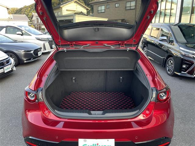 ＭＡＺＤＡ３ファストバック ＸＤプロアクティブ　ツーリングセレクション　ワンオーナー・純正ナビ・フルセグテレビ・バックカメラ・衝突軽減ブレーキ・レーダークルーズコントロール・前席シートヒーター・ステアリングヒーター・デジタルインナーミラー・前後ドラレコ・ＥＴＣ・純正ＡＷ（21枚目）