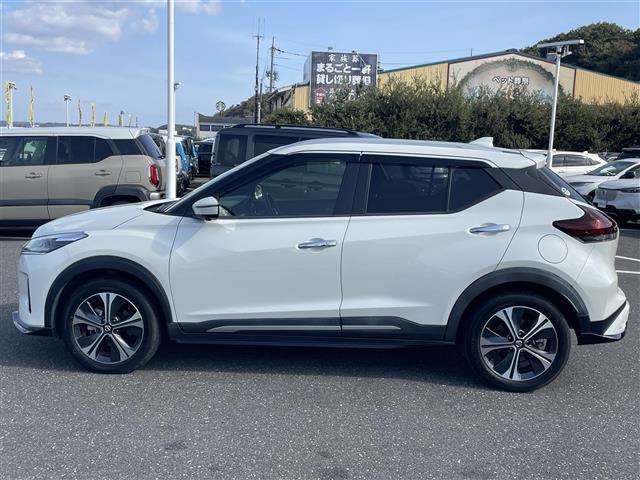 キックス Ｘ　ワンオーナー・純正ナビ（フルセグＴＶ・Ｂｌｕｅｔｏｏｔｈ・ＣＤ・ＤＶＤ・ＦＭ・ＡＭ）・プロパイロット・アラウドビューモニター・デジタルインナーミラー・プッシュスタート・ＬＥＤヘッドライト・ＥＴＣ（36枚目）