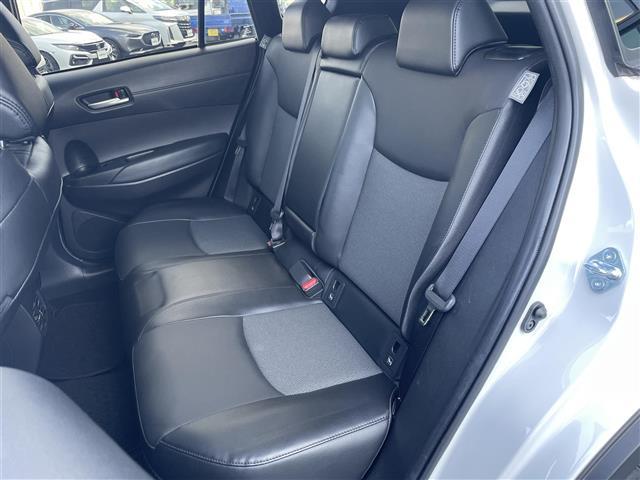 カローラクロス ハイブリッド　Ｚ　純正９インチナビ・フルセグテレビ・全周囲カメラ・衝突軽減ブレーキ・レーダークルーズコントロール・レーンキープアシススト・パワーシート・前席シートヒーター・ステアリングヒーター・前後ドラレコ・純正ＡＷ（23枚目）