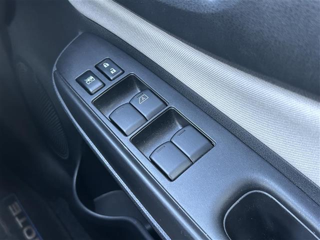 ノート e-パワー X 純正SDナビ(Bluetooth/CD/DVD)・全周囲カメラ・デジタルインナーミラー・レーンキープアシスト・衝突被害軽減ブレーキ・LEDヘッドライト・オートライト・横滑り防止装置・純正フロアマット(21枚目)