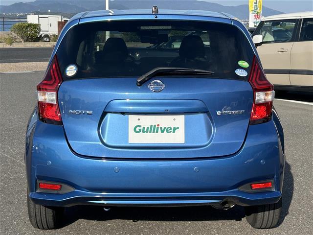 ノート e-パワー X 純正SDナビ(Bluetooth/CD/DVD)・全周囲カメラ・デジタルインナーミラー・レーンキープアシスト・衝突被害軽減ブレーキ・LEDヘッドライト・オートライト・横滑り防止装置・純正フロアマット(38枚目)